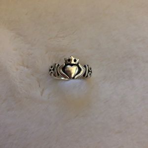 James Avery Claddagh Ring
